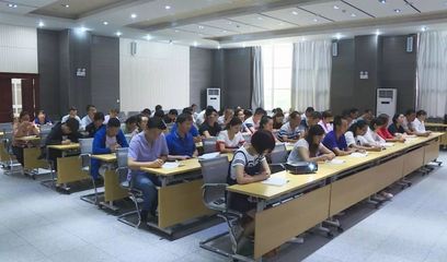 元謀縣宣傳系統(tǒng)舉辦“五個(gè)年”工作與“十個(gè)一”警示教育知識(shí)培訓(xùn)會(huì)議 提升職業(yè)技能與政治素養(yǎng)